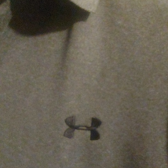 UA shirt - Picture 3 of 6